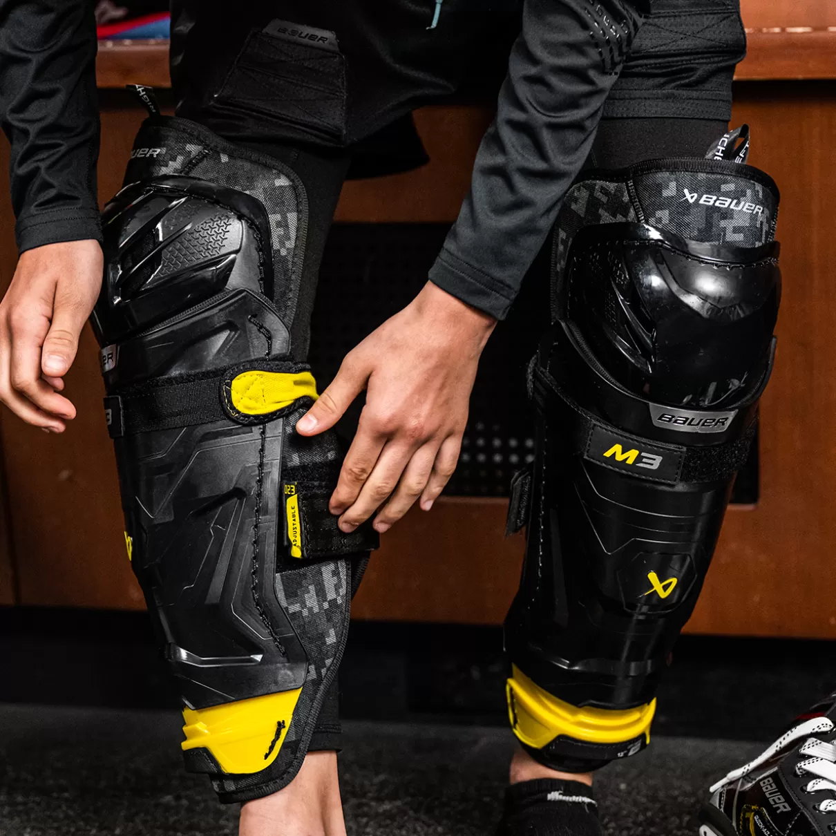 Store BAUER SUPREME M3 SHIN GUARD