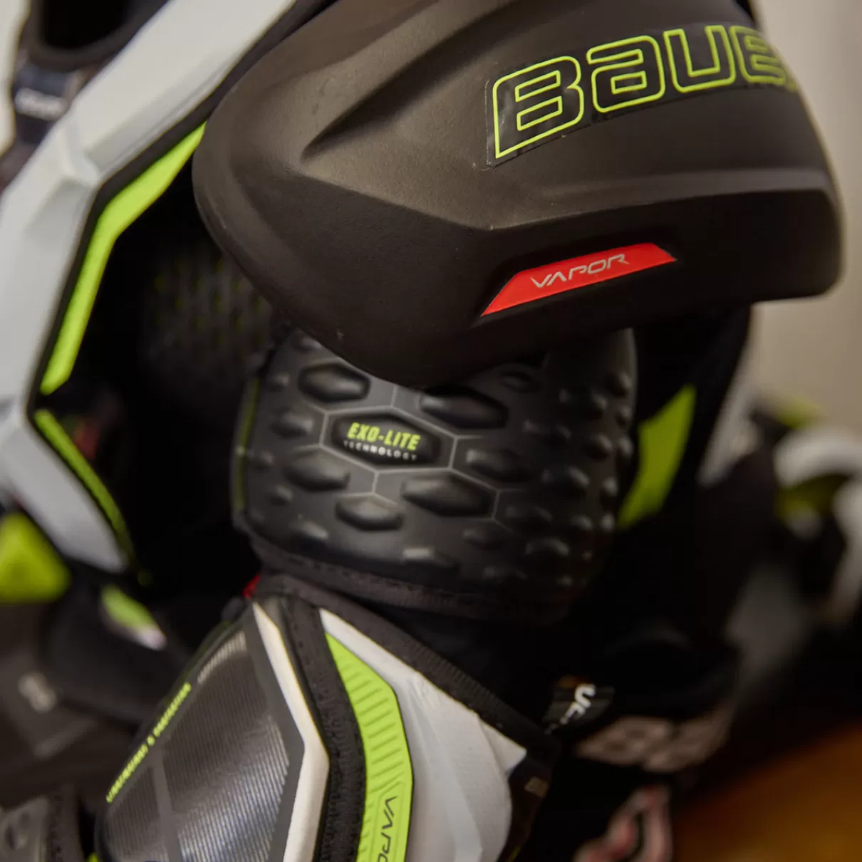 Shop BAUER COUDIÈRE VAPOR HYPERLITE