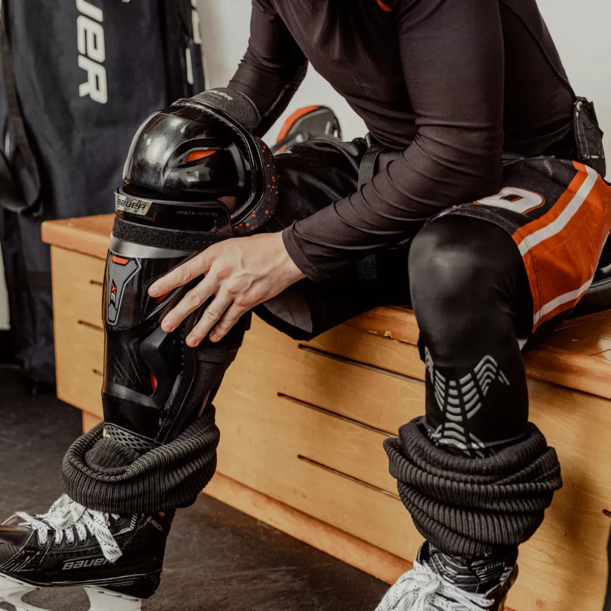 Cheap BAUER VAPOR 3X SHIN GUARD